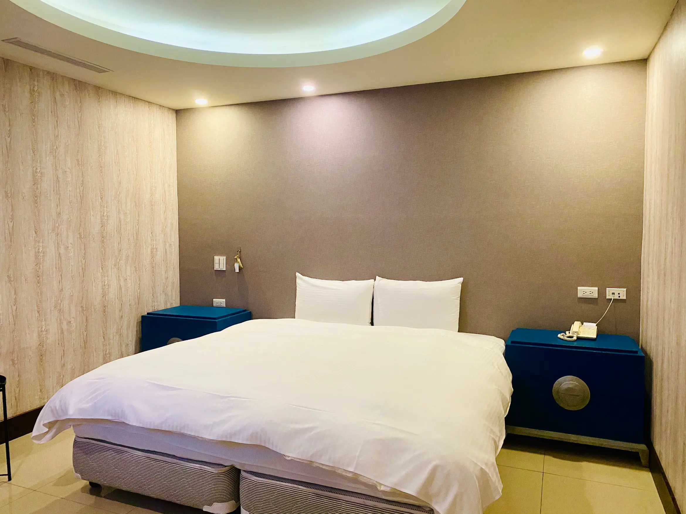 標準無窗雙人房